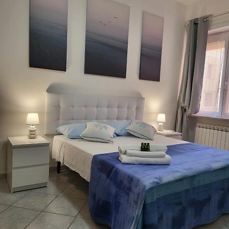 Bed And Breakfast Mare Blu Civitavecchia Exterior foto