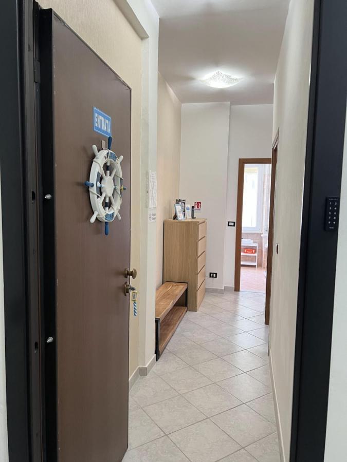 Bed And Breakfast Mare Blu Civitavecchia Exterior foto